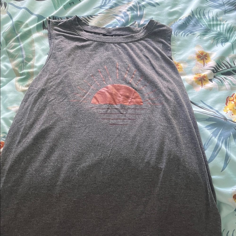 SHEIN Gray Tank Top with Pink Sunset Graphic